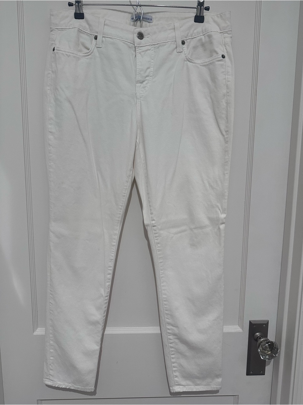 Women's White Stretch Jeans - Classic Slim Fit- Size 12